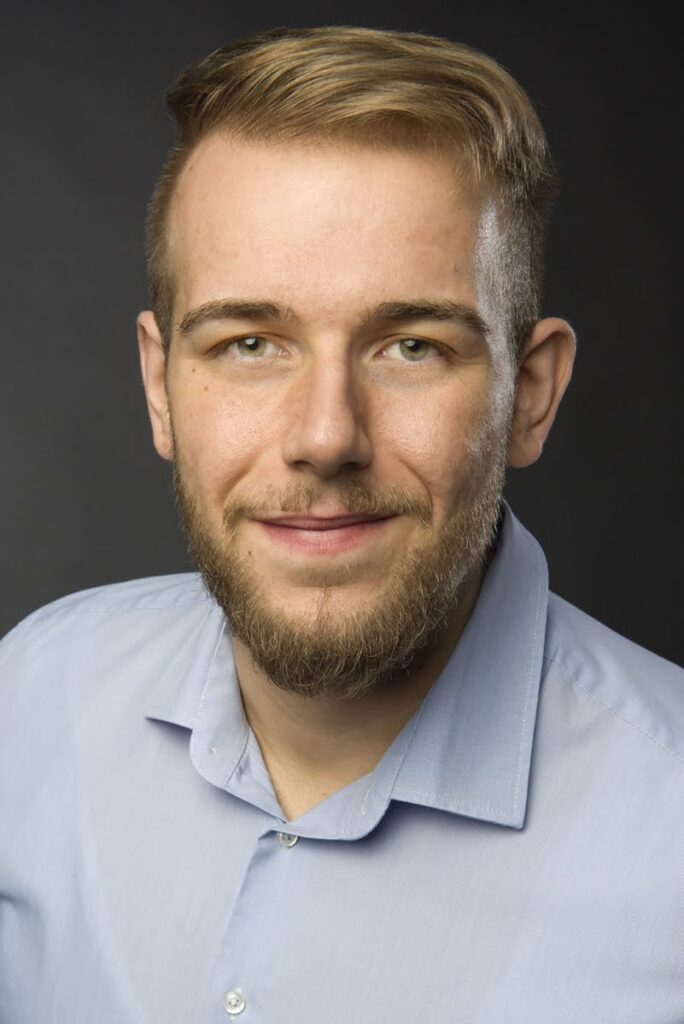 Pascal Ammersbach, Systemtechniker und Entwickler bei madgeeks
